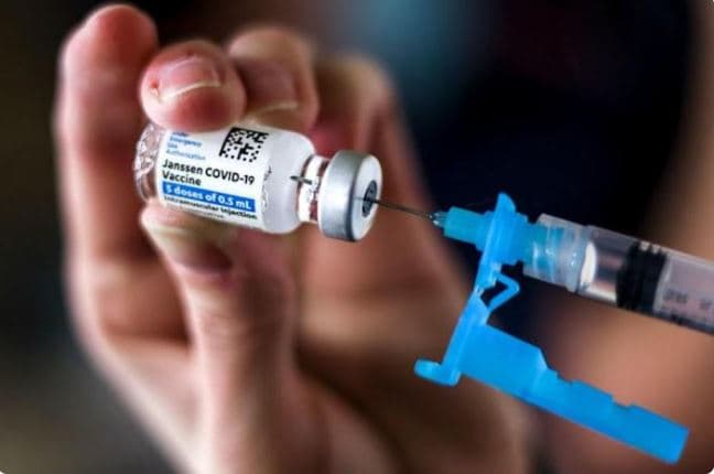 Një dozë e dytë Johnson & Johnson rrit imunitetin në 94%