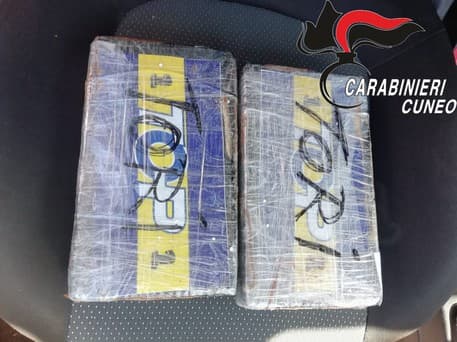 Trafik kokainë nga Shqipëria në Itali, kapen “bishat” shqiptaro-italian
