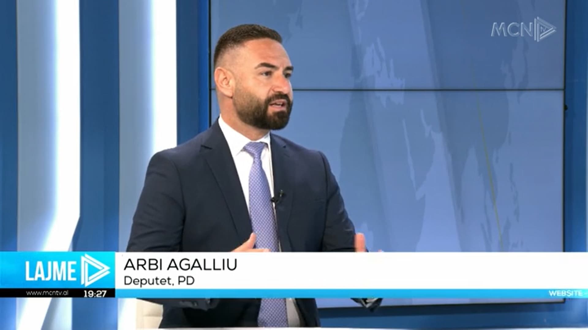  Agalliu: Reformimi i komunikimit me publikun, nismë e re e deputetëve të PD (VIDEO)