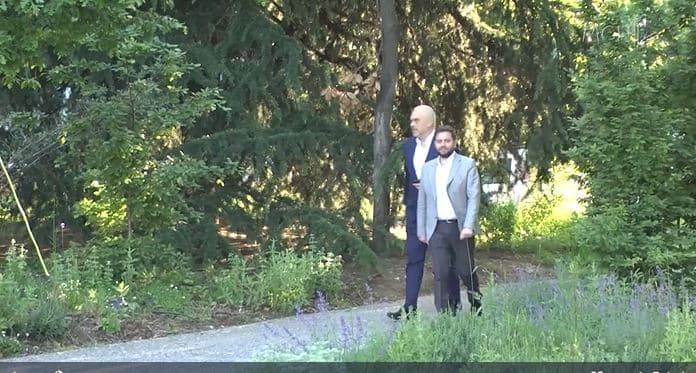 Agjencia për Informim 'binjake' e asaj gjermane? (VIDEO)