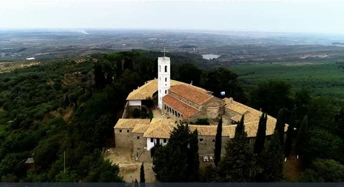  Manastiri i Ardenicës/ Mrekullitë dhe jeta në manastir e murgut të fundit (VIDEO)