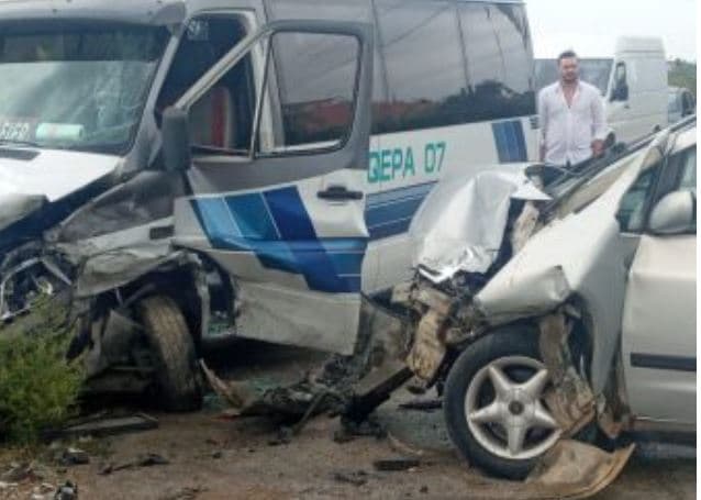 Aksidentohen dy automjete në Fier, plagosen 4 persona