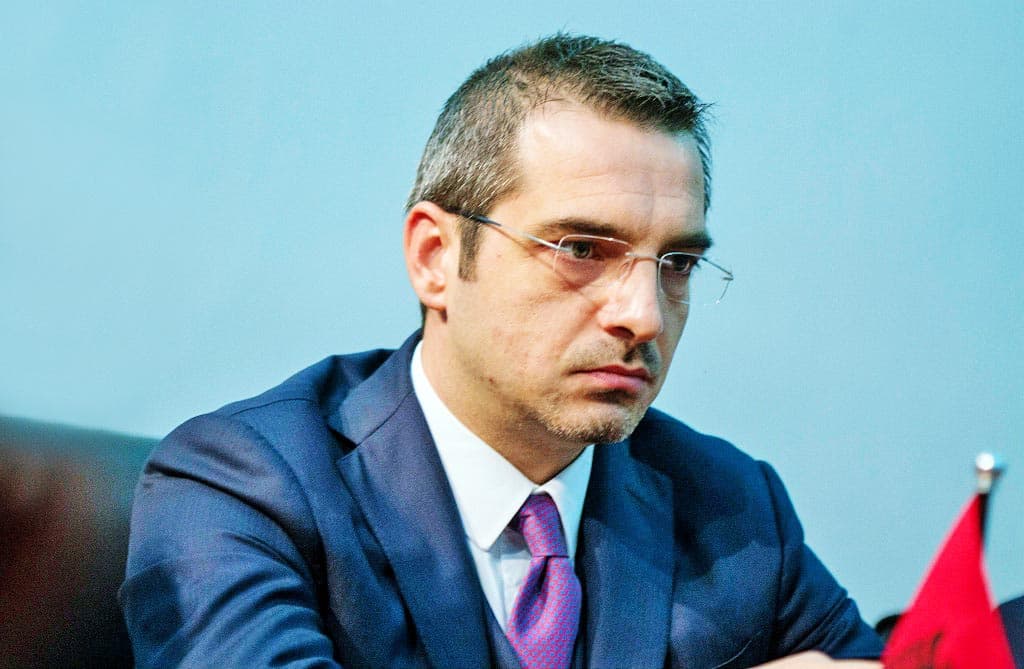 Ish-ministri Saimir Tahiri del sot para Gjykatës së Lartë