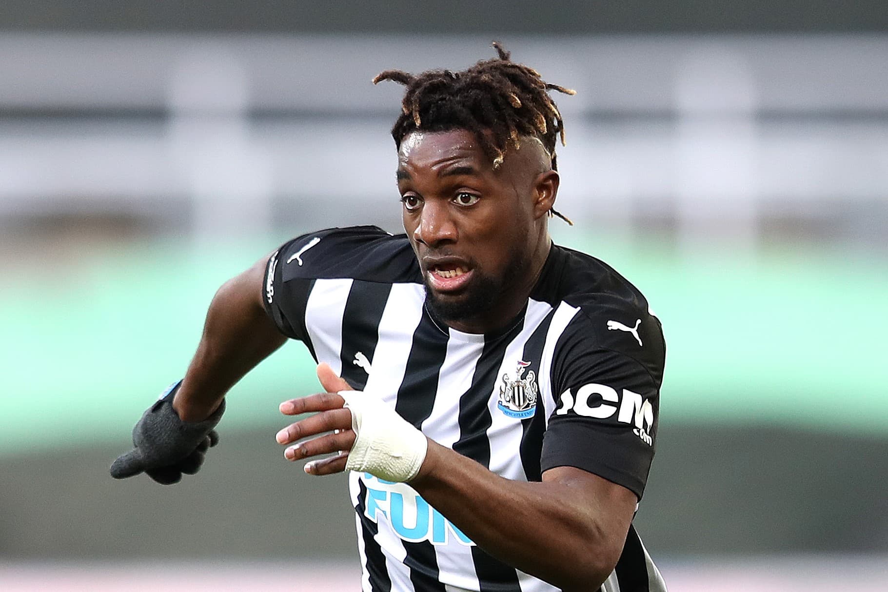               Shtohen pretendentët për Maximin   