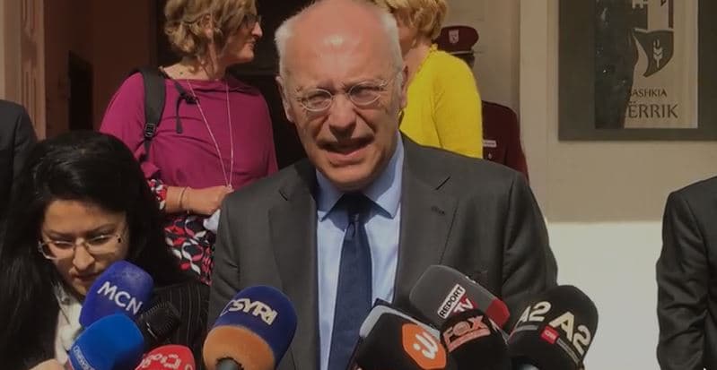 Rikthimi i vizave/ Ambasadori gjerman Zingraf: S’kam asnjë koment (VIDEO)