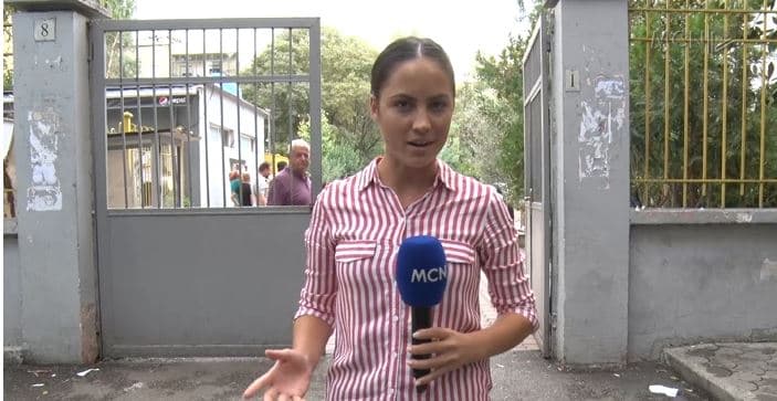 “Mësimi me turne po vret dijen”, Nxënësit: Nuk përqëndrohemi, na merr uria (VIDEO)