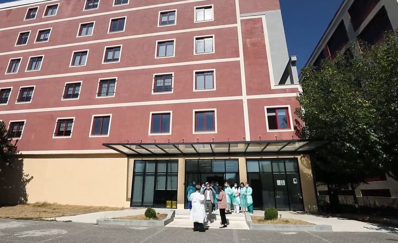 Manastirliu: Gati edhe një spital tjetër për të përballuar pandeminë Covid-19