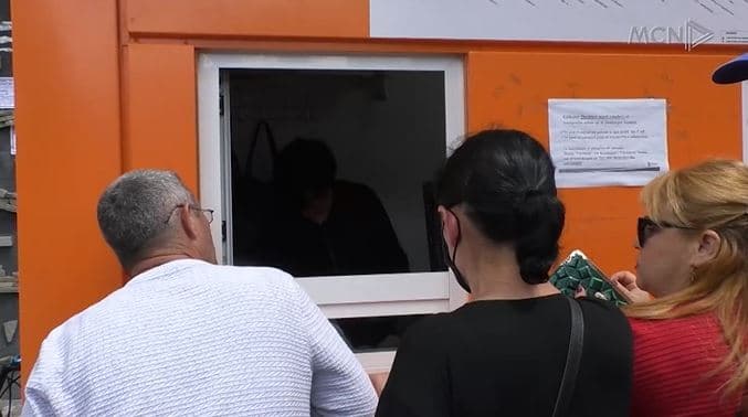 Konfuzion me çmimin e abonesë në treg, qytetarët: Po tregtohet me kosto të ndryshme (VIDEO)