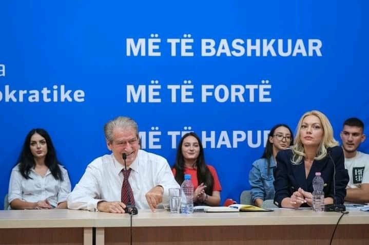     Nishani, Shehu dhe Aliko i bashkohen nesër “Foltores” së Berishës në Gjirokastër