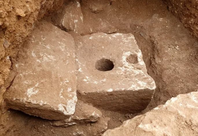 Arkeologët zbulojnë tualetin 2,700 vjeçar në Jeruzalem