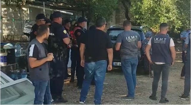 IKMT në Jalë për shembjen e një objekti të vjetër, punonjësit konfliktohen me banorët (VIDEO)
