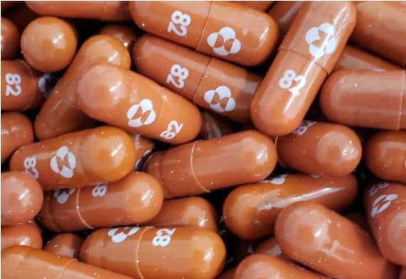 Pilula antivirale e Merck më pak efektive ndaj formave të rënda të Covid