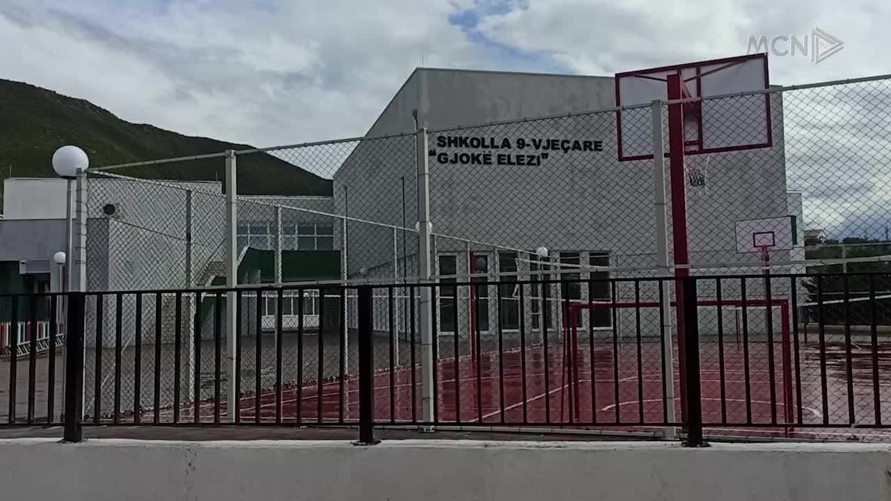 Kurbin, shkolla pa energji elektrike (VIDEO)