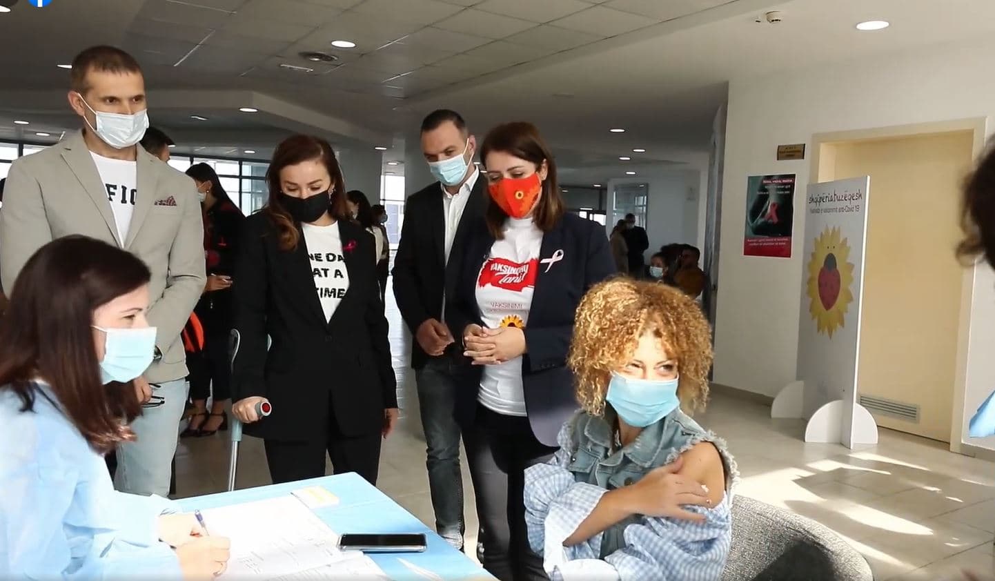   Manastirliu thirrje studentëve: Vaksinimi, e vetmja mënyrë për të vijuar mësimin në auditore