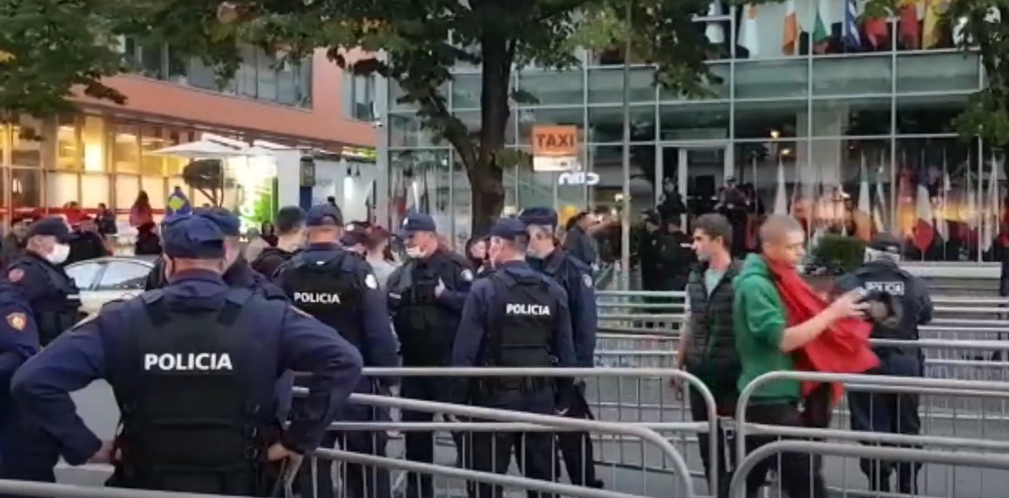 Ndeshja Shqipëri-Poloni, dhjetëra forca policie dalin në terren