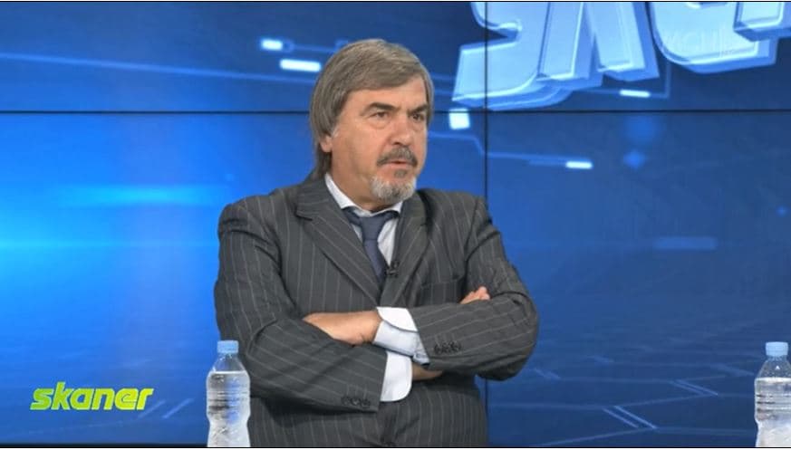 Starova: Manaj e pa Uzunin që ishte bosh, por nuk deshi t’ia pasonte topin për të shënuar