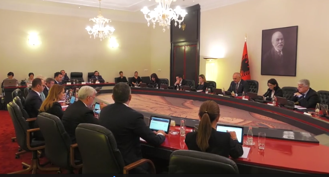 Emërohen 3 zëvendësministrat e rinj (Emrat)