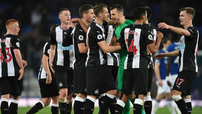 Tre lëvizjet që ka përgatitur Newcastle