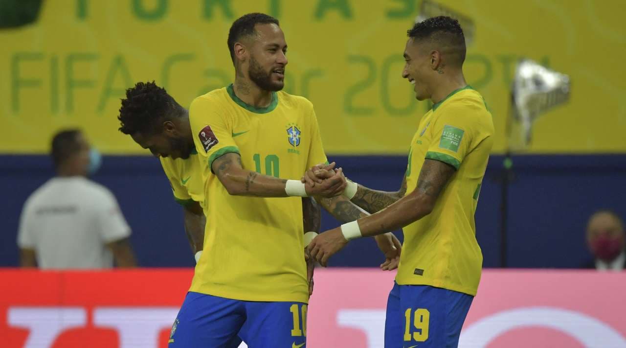 Brazili shkatërron Uruguain, Lautaro nderon Argjentinën (VIDEO)