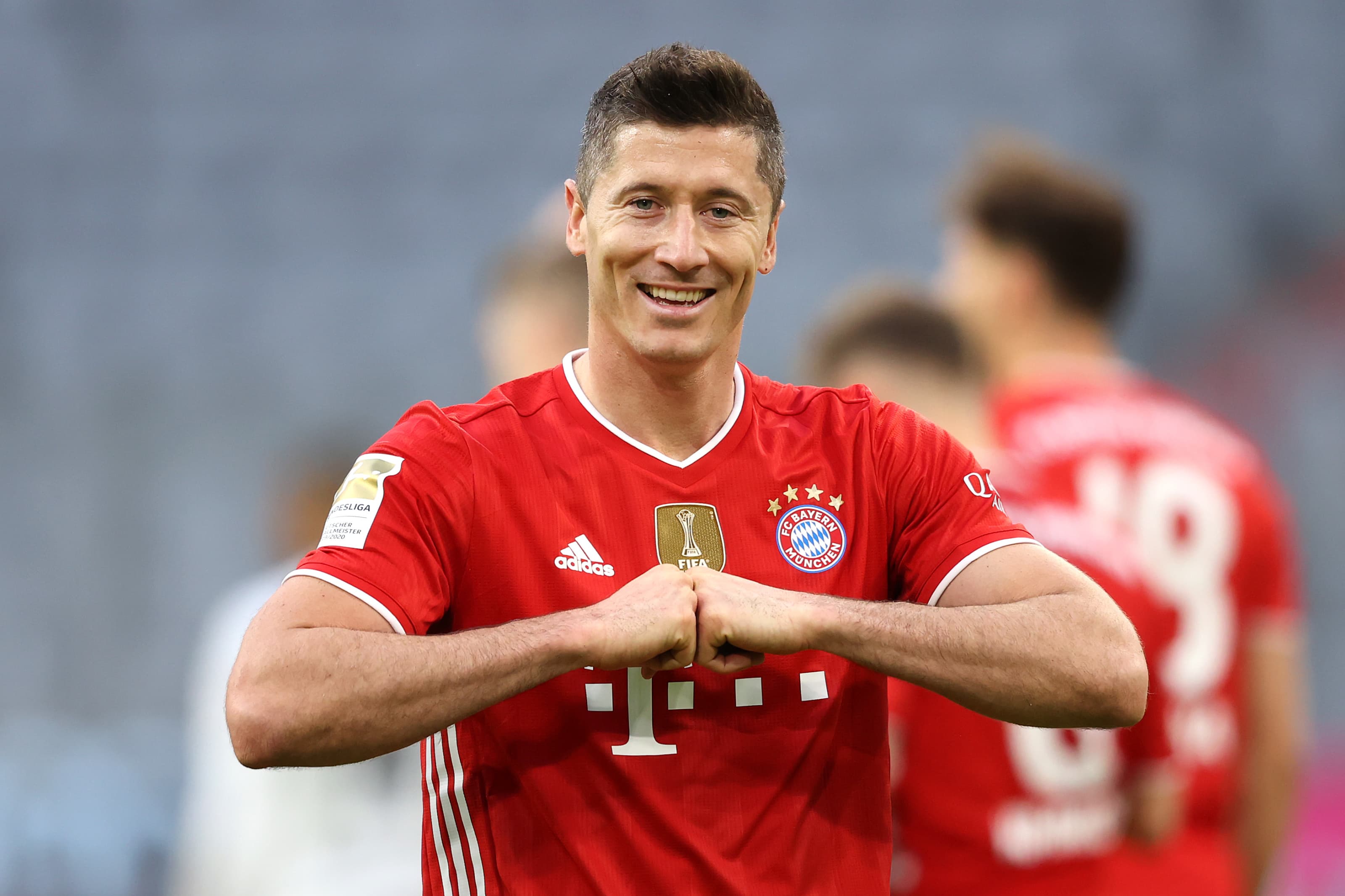 Lewandowski i vetëofrohet Real Madridit