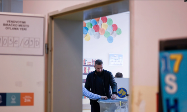 ​Përfundon numërimi i votave/ 21 komuna në Kosovë në balotazh, 17 zgjedhin kryetarët e rinj (VIDEO)