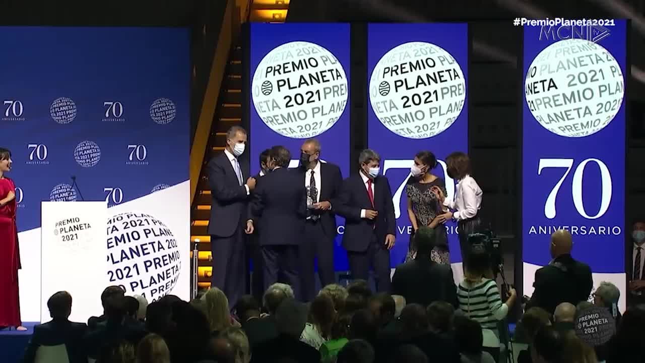 ‘Planeta’, shkrimtarja Karmen Mola s’është grua (VIDEO)