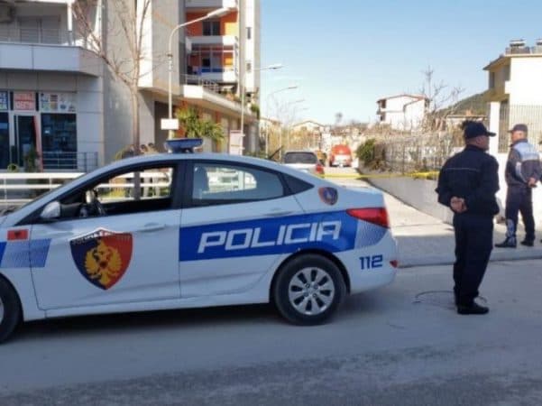 Dhunoi kryebashkiakun e Selenicës pas konfliktit për linjën e transportit, arrestohet biznesmeni