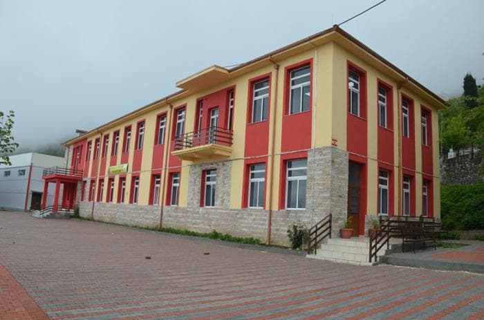 8 nxënës të infektuar me Covid-19, mbyllet klasa në Libohovë