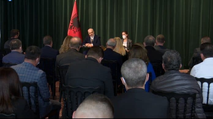 Rama urdhër kryebashkiakëve: Asnjë buxhet nuk do kalojë nëse nuk kostohet pastrimi (VIDEO)
