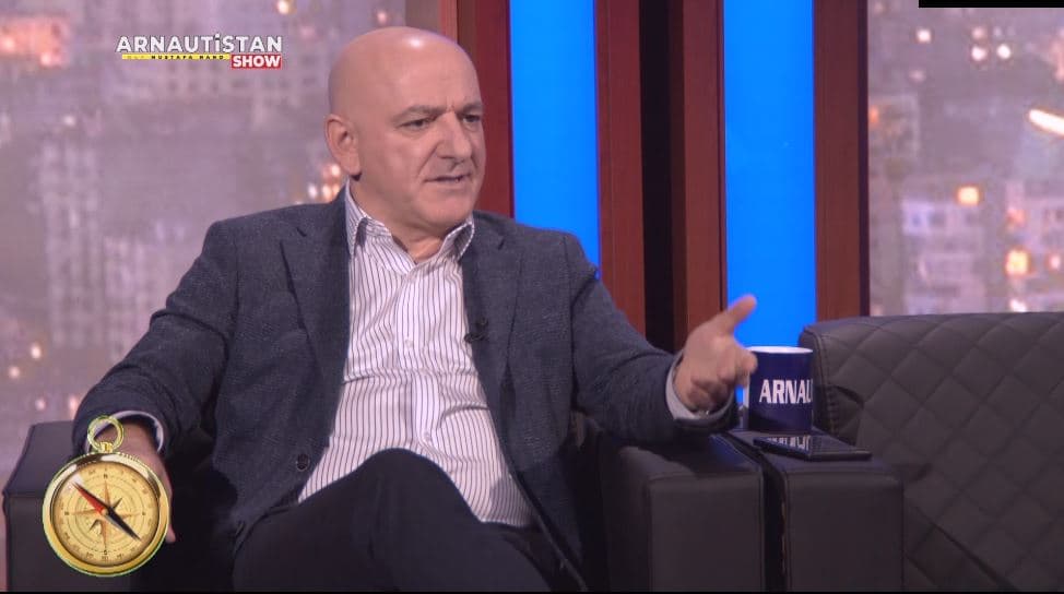 Quajti të prapambetur ata që marrin pjesë tek Foltorja, Bejko i përgjigjet Nanos