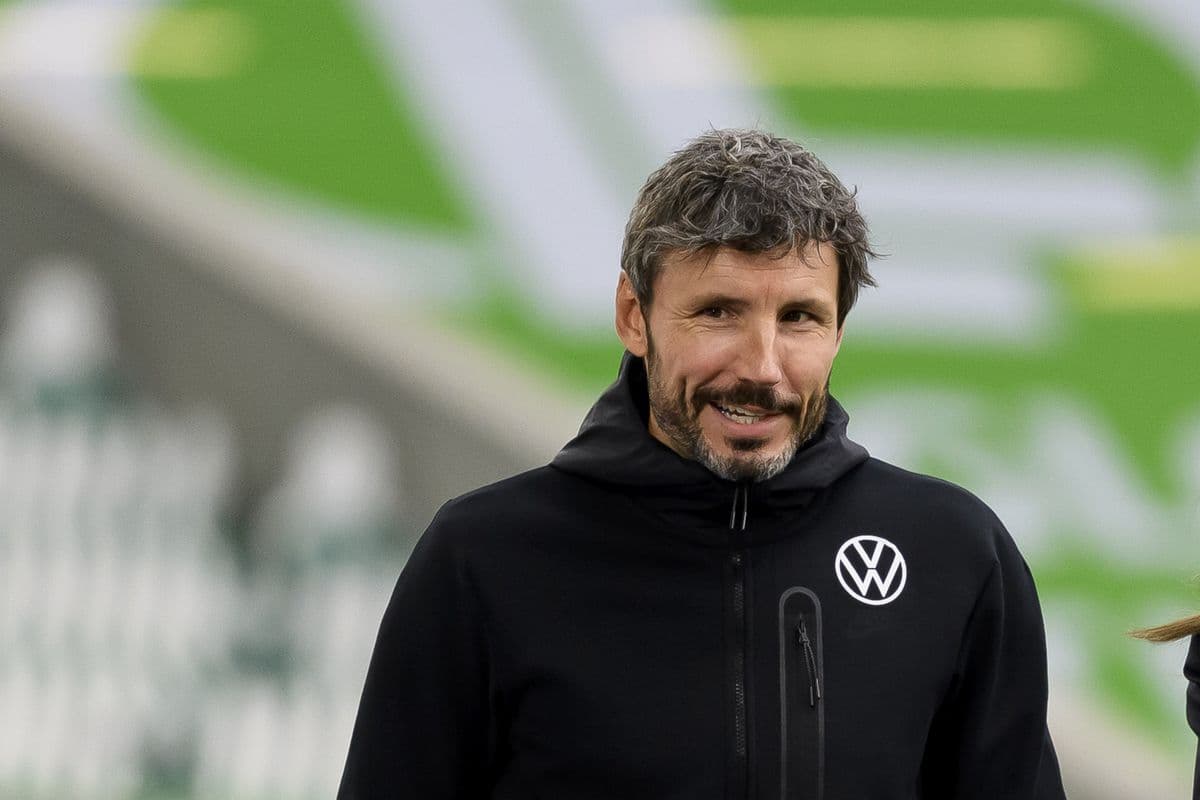 Wolfsburg me trajner të ri, zyrtarizohet pasuesi i Van Bommel