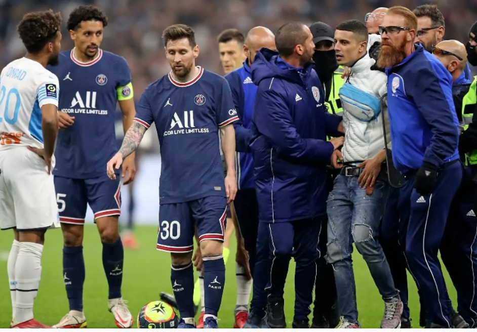 Trazirat në stadiumet franceze nuk ndalen, 21 të arrestuar dhe 9 policë të plagosur
