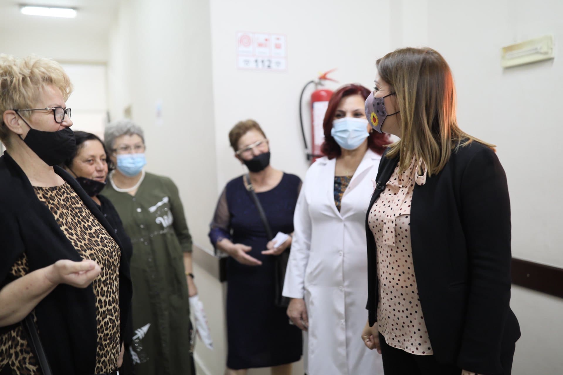 Tetori rozë/ Manastirliu: Më shumë se shtatë mijë gra të diagnostikuara