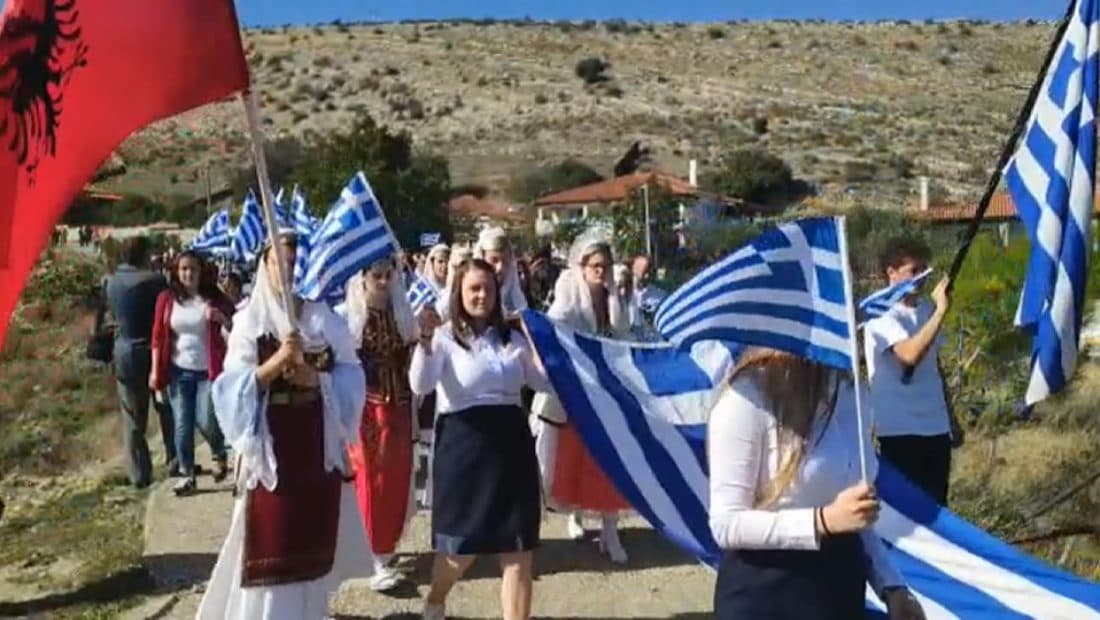 Këlcyra dhe Bularati festojnë “Jo-në” greke (VIDEO)