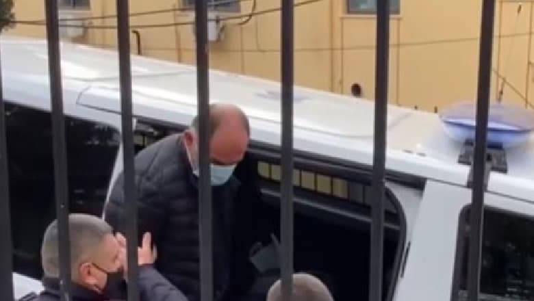Përplasi për vdekje bashkëfshatarin në Lezhë, dënohet me 10 vite burg, Mhill Gega