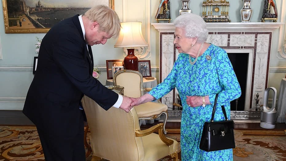 Johnson jep detaje nga shëndeti i Mbretëreshës