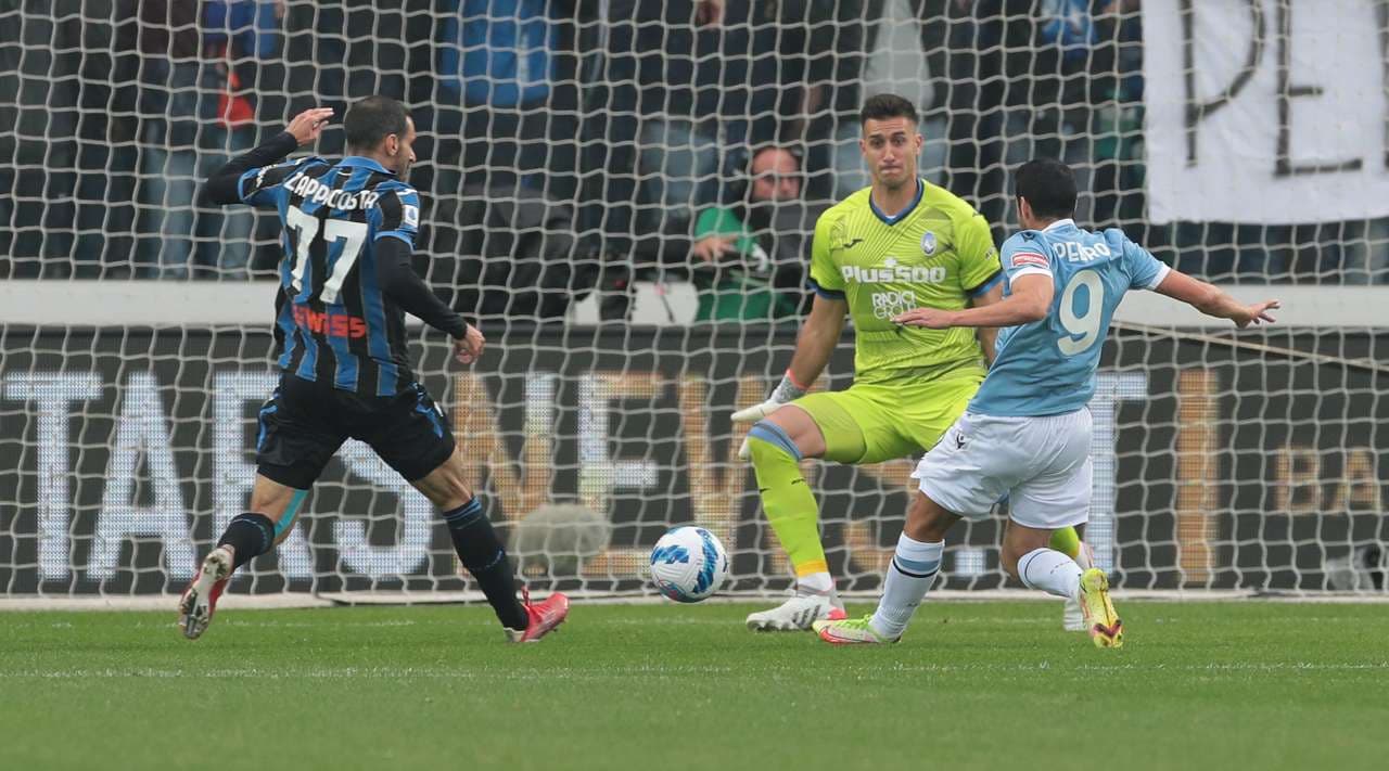 Vinicius Junior nderon Real Madrid, Atalanta barazon me Lazion në frymën e fundit (VIDEO)