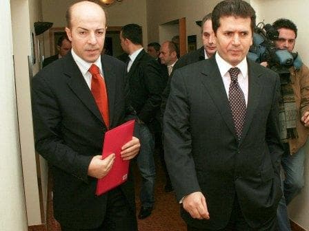 Vendimi për Mediun, Visha: Ka elementë të plagjiaturës