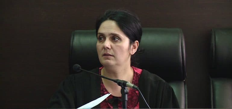 GJKKO pranon kërkesën për gjykim të shkurtuar për gjyqtaren Hoxha