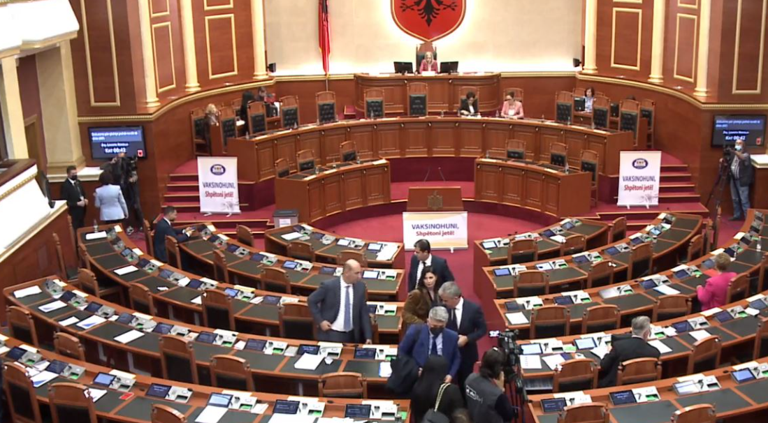 Kuvendi miraton ndryshimet në buxhetin e 2021