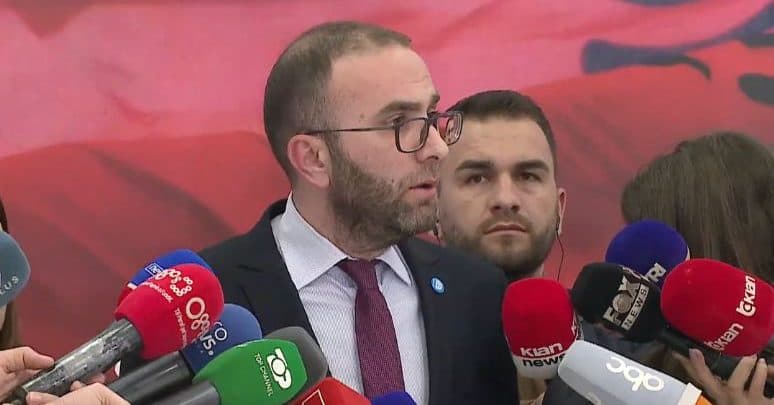 Gazment Bardhi: Sali Berisha ka luajtur një bllof të madh, nuk ka arritur dot të mbledhë ¼ e firmave