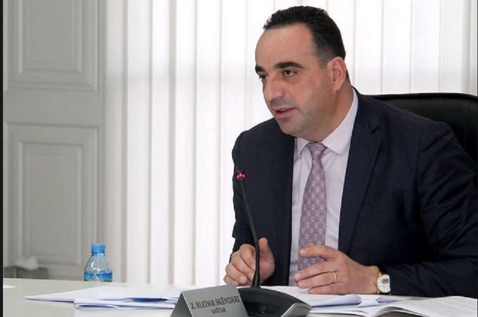 Nuk mori masa për "Akulloret"/ KLSH padit drejtorin e Përgjithshëm të AKU-së