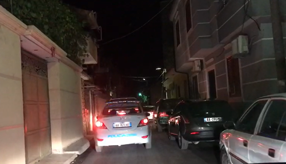 Elbasan, policia ushtron kontrolle blic në disa lagje