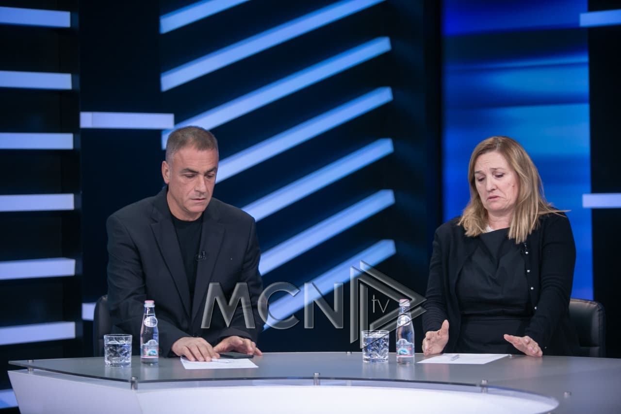 Açka: Berisha t'i mblidhte firmat në prani të noterit, e jo nëpër rrugë