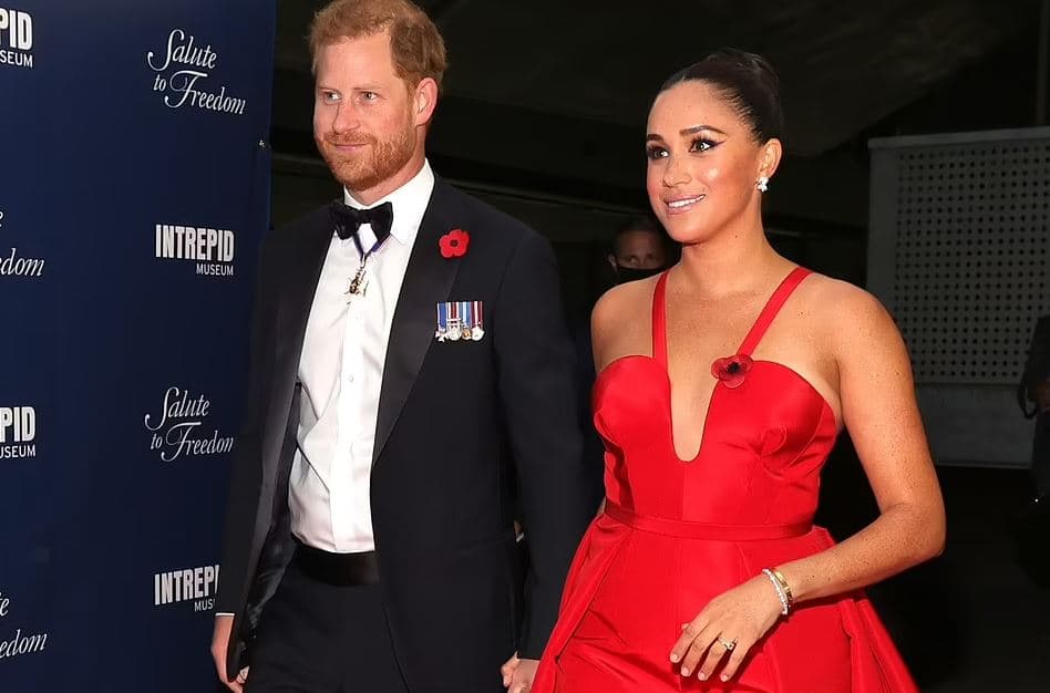Meghan Markle dhe Harry mahnitin në mbrëmjen gala në New York (FOTO)