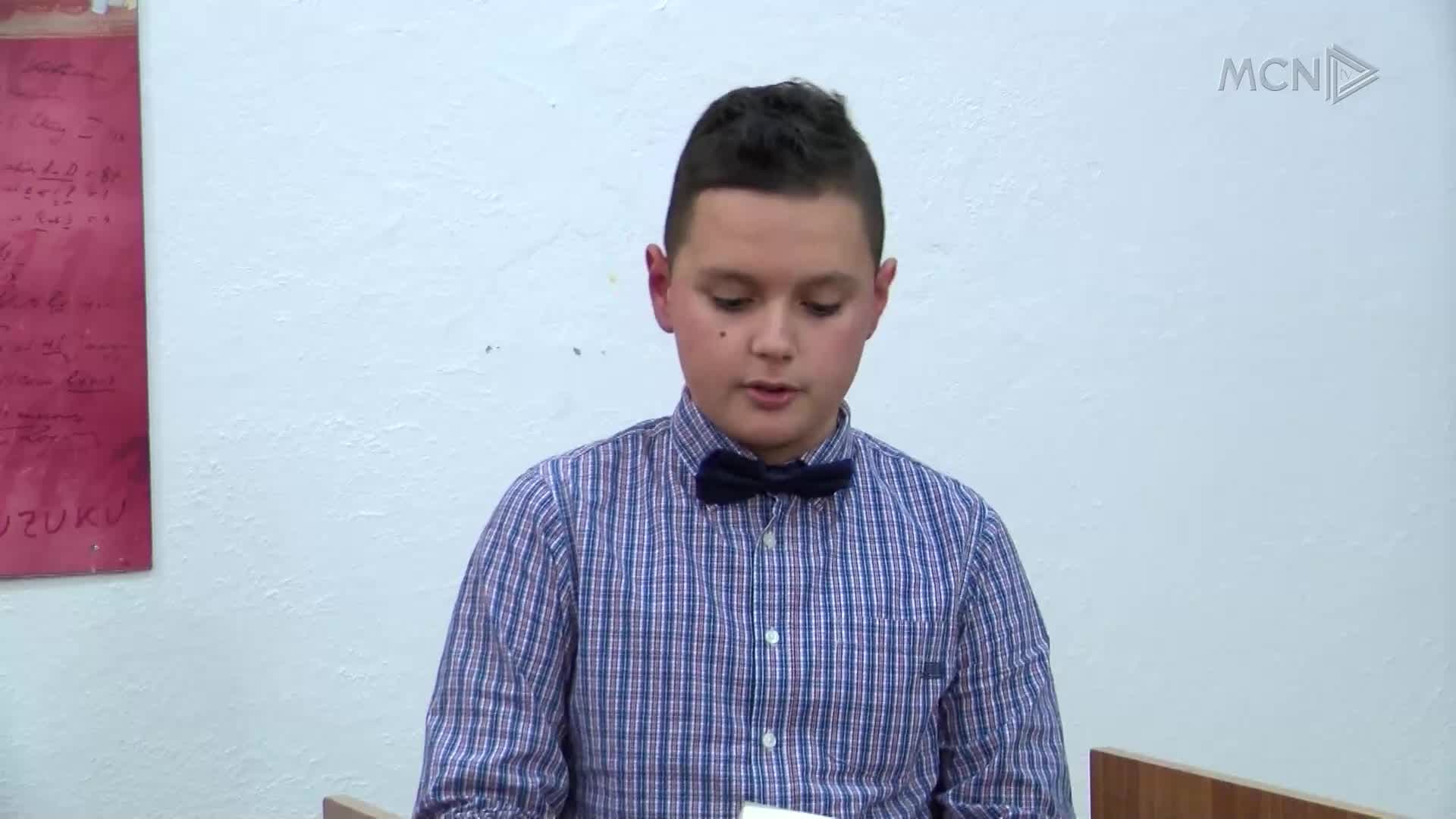 12-vjeçari, autor i 3 librave për fëmijë (VIDEO)