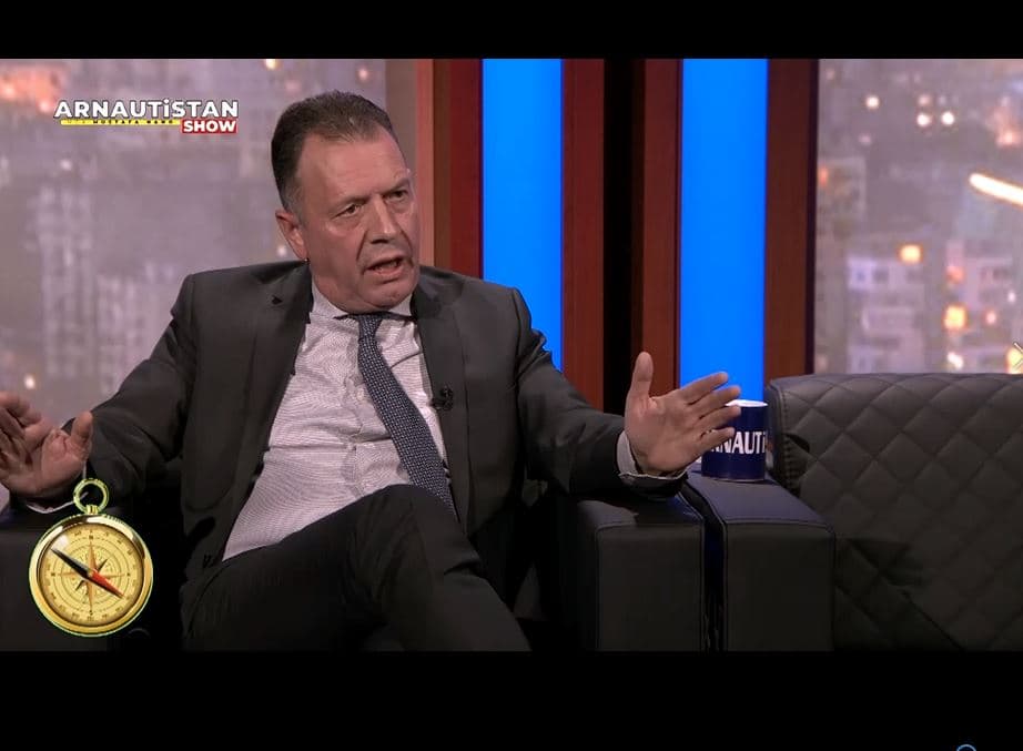 Biberaj: Berisha e drejtoi PD ashtu siç dinte, Basha supozohej se ka mentalitet perëndimor, por nuk na dëshmoi këtë