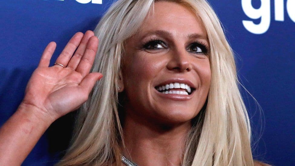 Britney Spears fiton ‘lirinë” pas 13 vitesh kontrolli nga babai i saj