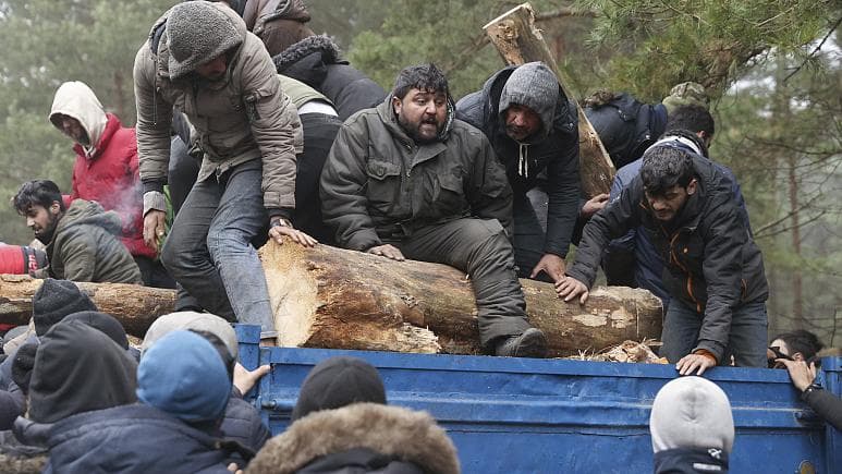 Iraku do të kthejë emigrantët në Bagdad