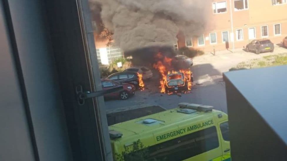 Shpërthim pranë spitalit në Liverpool, policia dyshime për akt terrorist